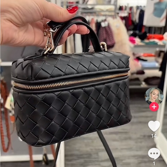 A new day mini woven black bag new 🆕 - Picture 1 of 6